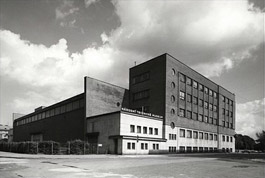 Průmyslové budovy železáren v Podbrezové